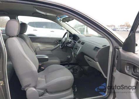 2005 Ford Focus Zx3 from USA, damaged, VIN 3FAFP31N75R146071